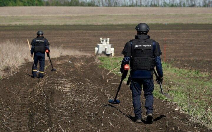 Кабінет Міністрів забезпечить повне відшкодування витрат фермерам на розмінування сільськогосподарських угідь.