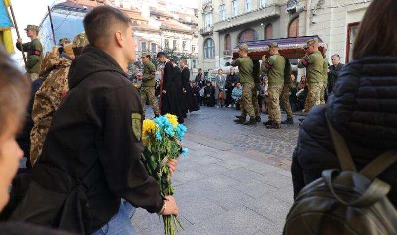 2 жовтня у Львові відбудеться прощання з двома героями-захисниками.